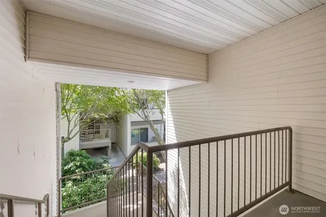 19726 50th W Lynnwood WA 98036