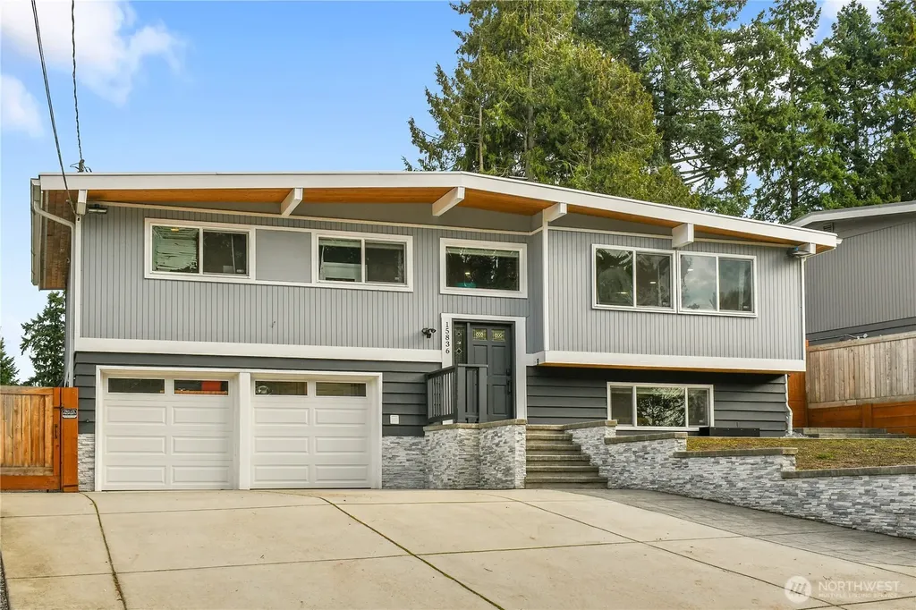 Tukwila WA, 15836 43RD