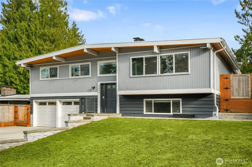 15836 43rd Avenue S Tukwila WA 98188