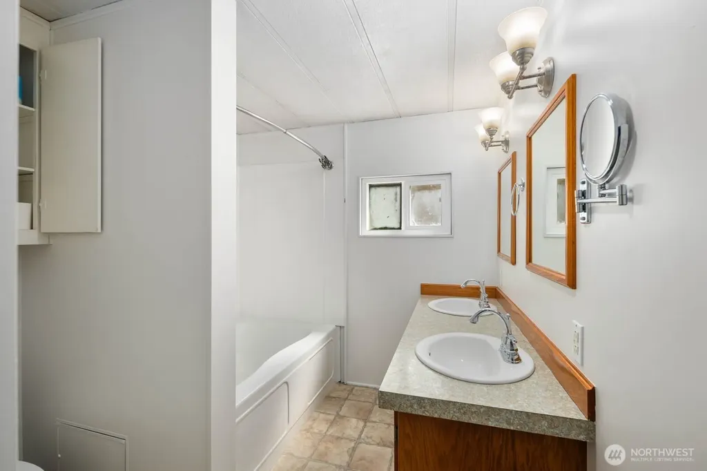 14510 S Lake Crapapple Road Marysville WA 98271