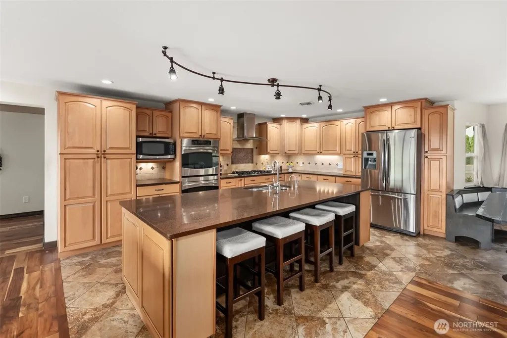233 Devereese Road Chehalis WA 98532