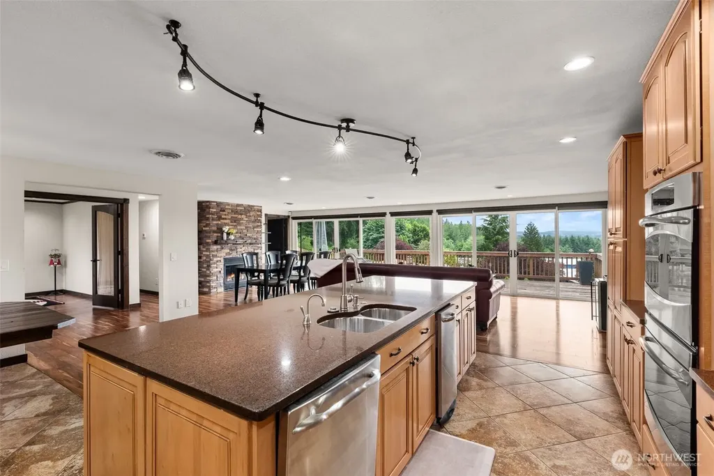233 Devereese Road Chehalis WA 98532
