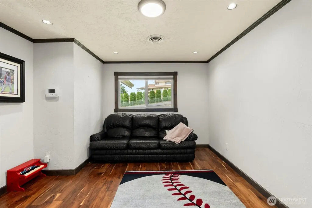 233 Devereese Road Chehalis WA 98532