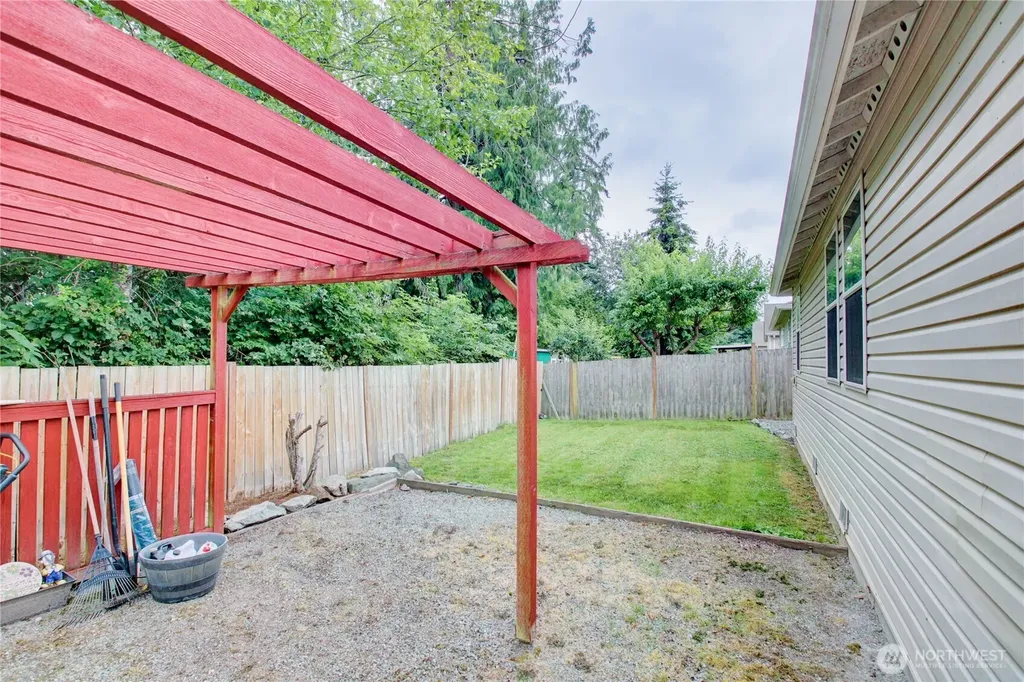 3205 Arbor Street Mount Vernon WA 98273