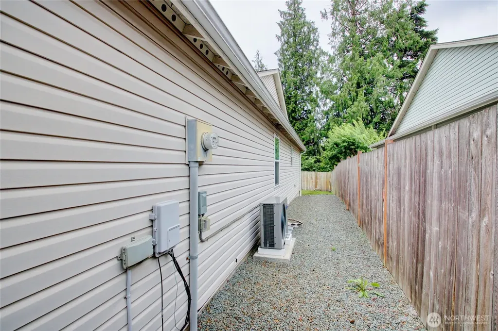 3205 Arbor Street Mount Vernon WA 98273