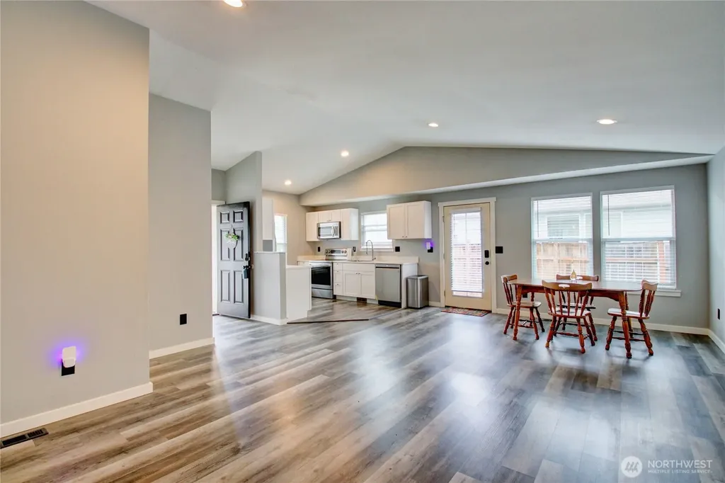 3205 Arbor Street Mount Vernon WA 98273