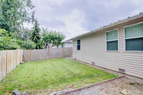 3205 Arbor Street Mount Vernon WA 98273