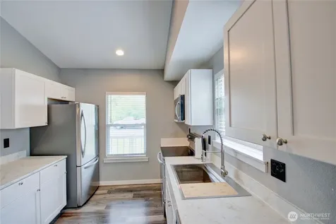 3205 Arbor Street Mount Vernon WA 98273