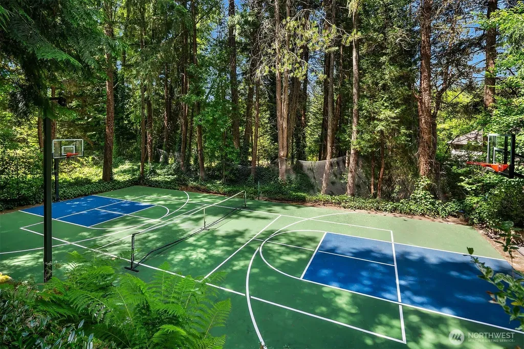 3107 142nd Place NE Bellevue WA 98007