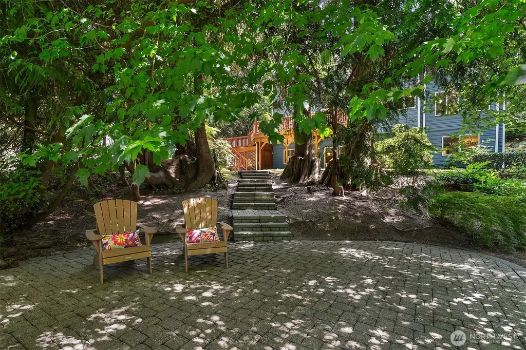 3107 142nd Place NE Bellevue WA 98007