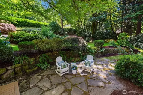 3107 142nd Place NE Bellevue WA 98007