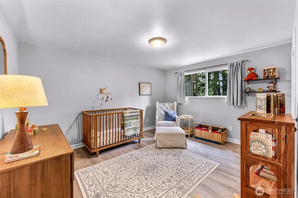 19115 104th Avenue NE Bothell WA 98011