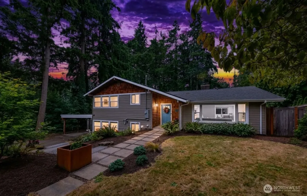 19115 104th Avenue NE Bothell WA 98011