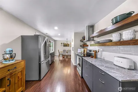 19115 104th Avenue NE Bothell WA 98011