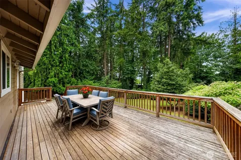 19115 104th Avenue NE Bothell WA 98011
