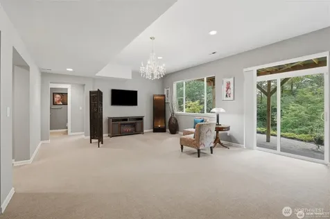 15324 128th Avenue NE Woodinville WA 98072