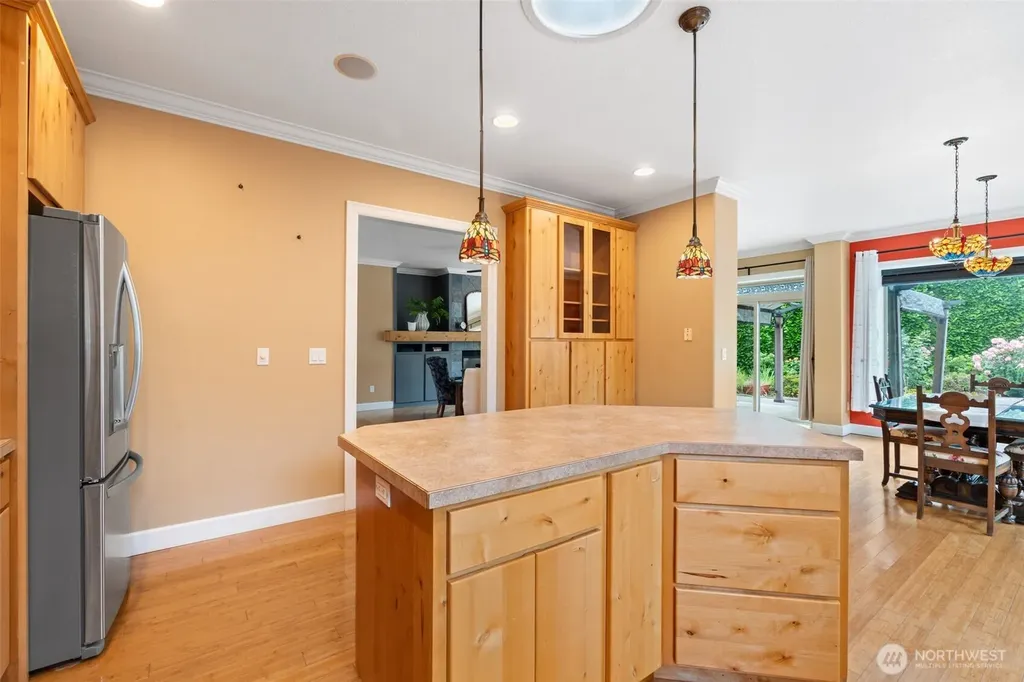 118 Peninsula Kelso WA 98626