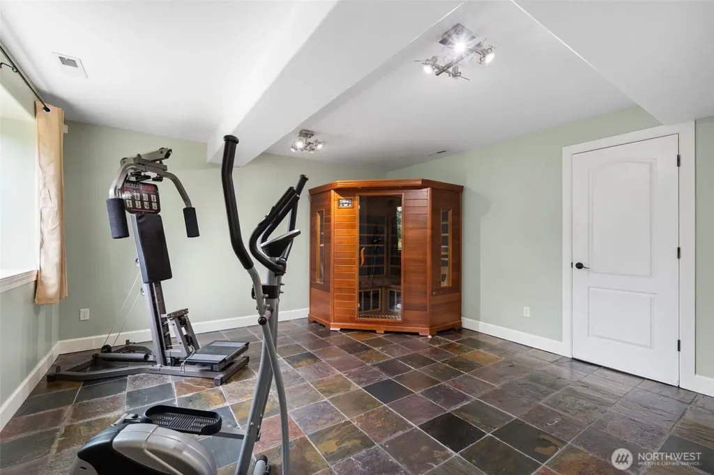 118 Peninsula Kelso WA 98626