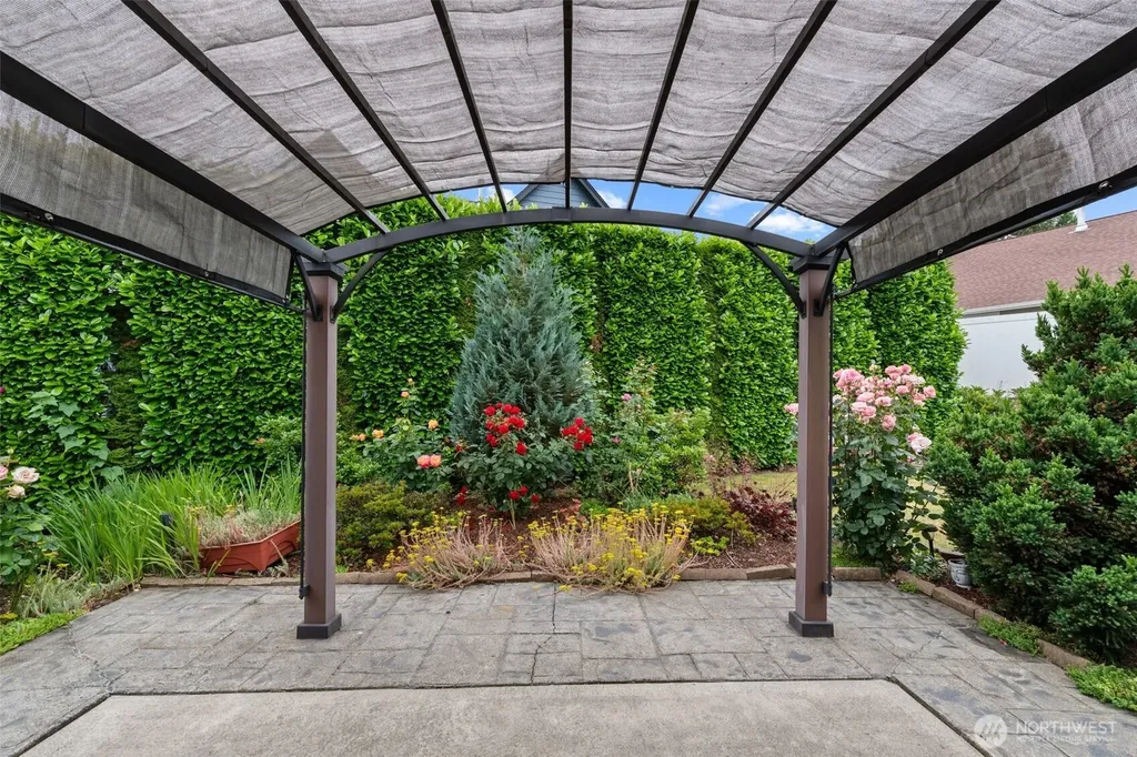 118 Peninsula Kelso WA 98626