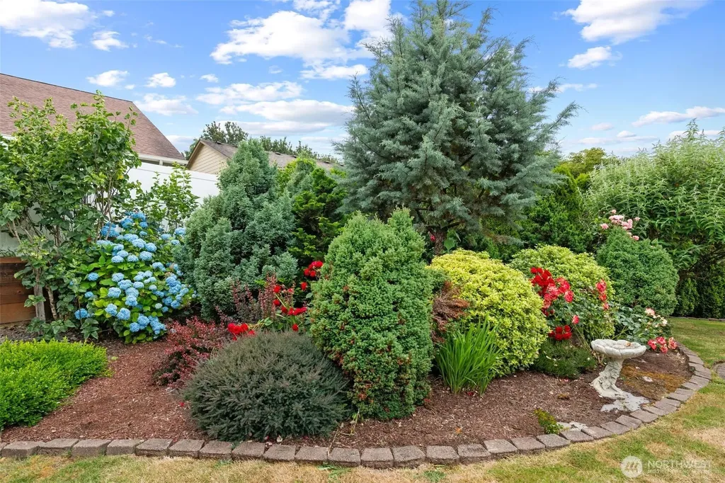 118 Peninsula Kelso WA 98626