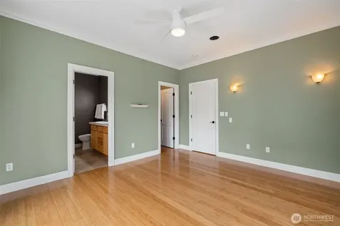 118 Peninsula Kelso WA 98626