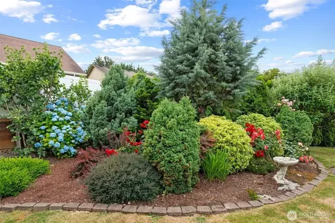 118 Peninsula Kelso WA 98626