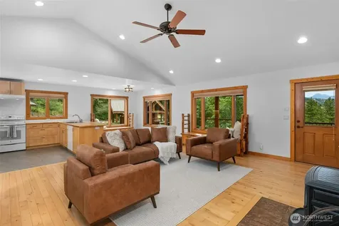 4759 Sky Meadows Road Cashmere WA 98815