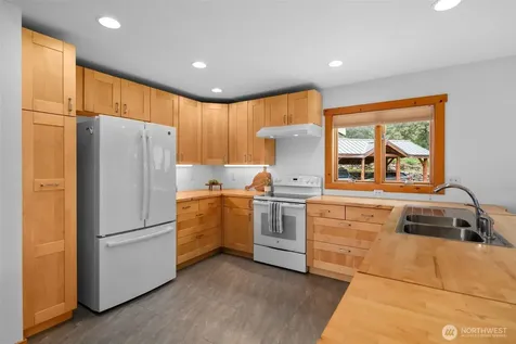 4759 Sky Meadows Road Cashmere WA 98815