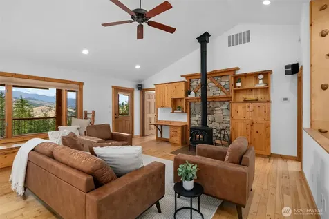 4759 Sky Meadows Road Cashmere WA 98815