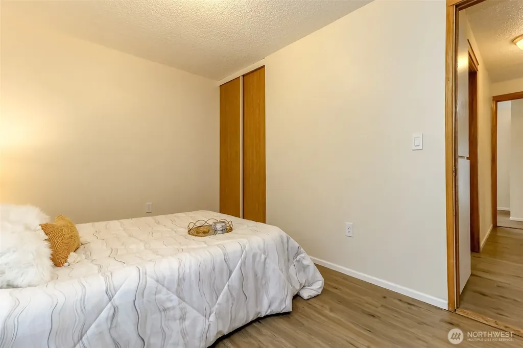 15406 11th Avenue Ct E Tacoma WA 98445
