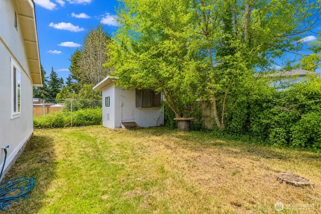 15406 11th Avenue Ct E Tacoma WA 98445
