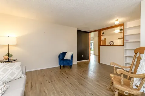 15406 11th Avenue Ct E Tacoma WA 98445