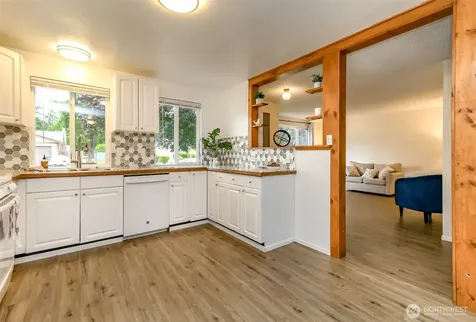 15406 11th Avenue Ct E Tacoma WA 98445