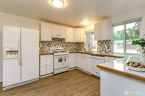 15406 11th Avenue Ct E Tacoma WA 98445