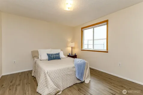 15406 11th Avenue Ct E Tacoma WA 98445