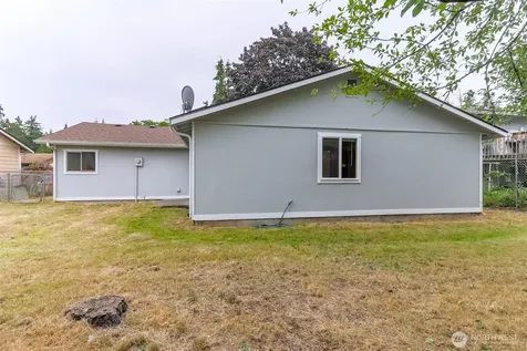 15406 11th Avenue Ct E Tacoma WA 98445