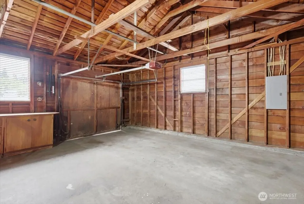 9231 26th Avenue SW Seattle WA 98106