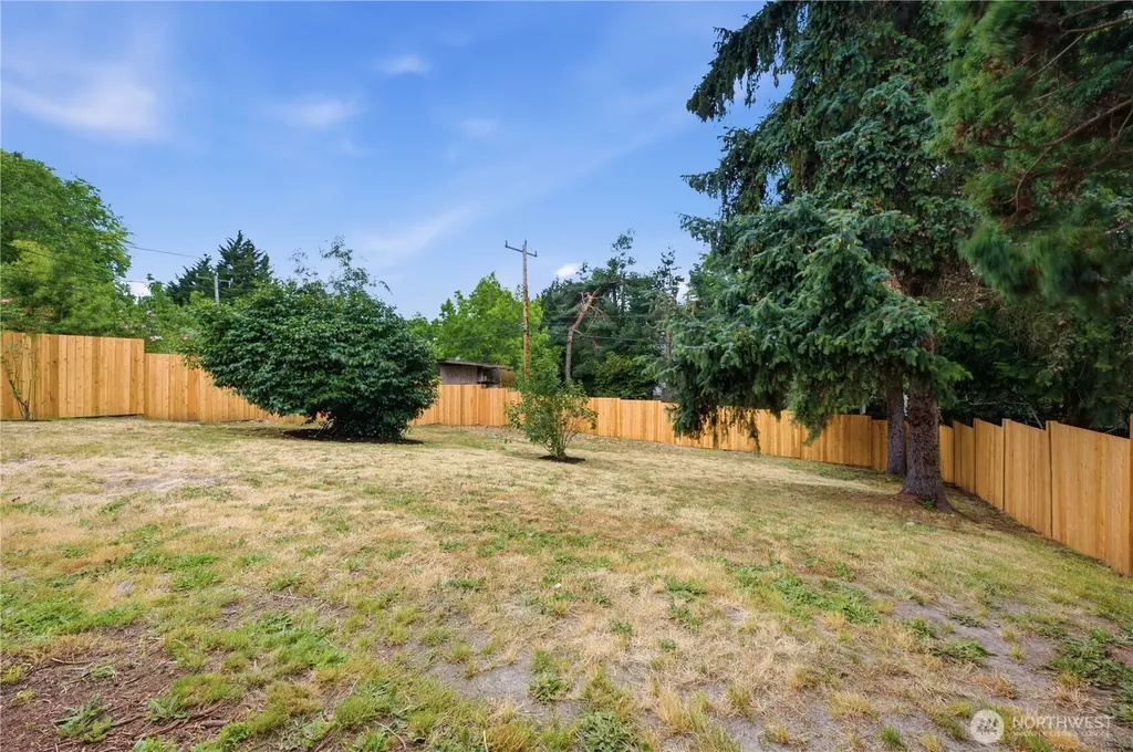 9231 26th Avenue SW Seattle WA 98106