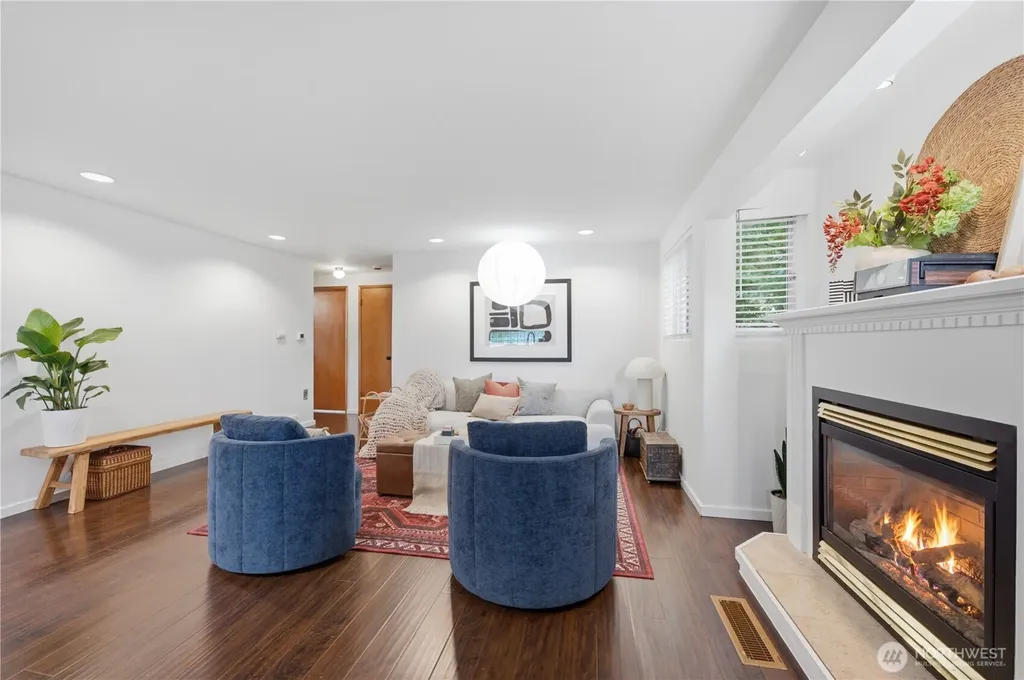 9231 26th Avenue SW Seattle WA 98106