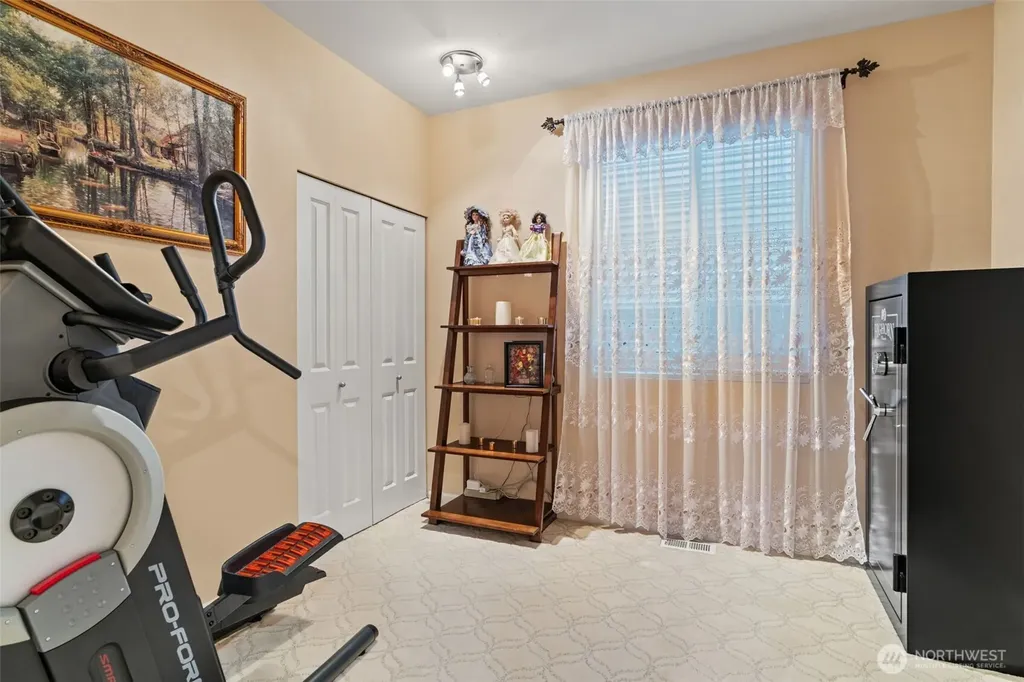 1618 73rd Street SE Auburn WA 98092