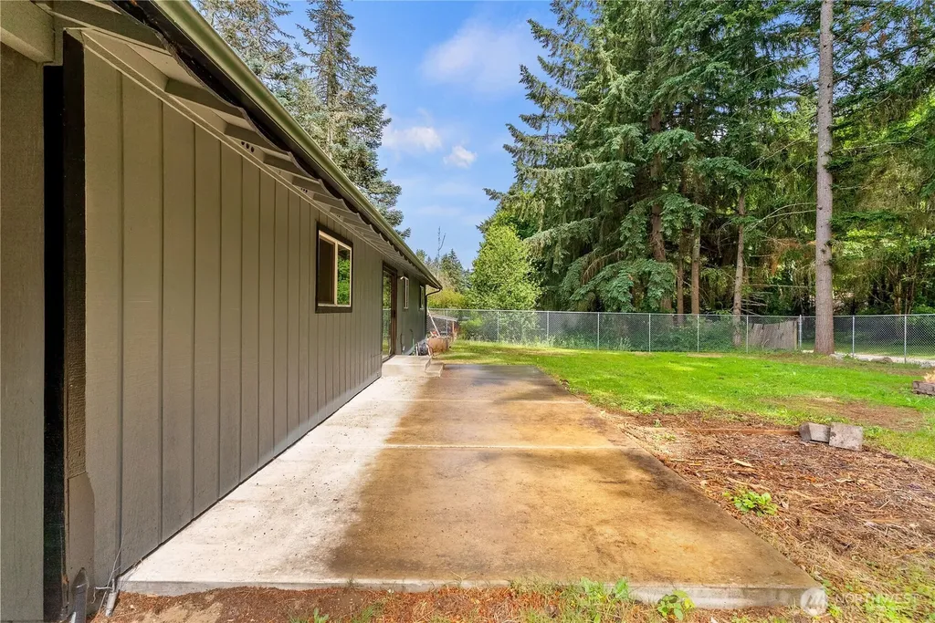 21508 122nd Street Court E Bonney Lake WA 98391