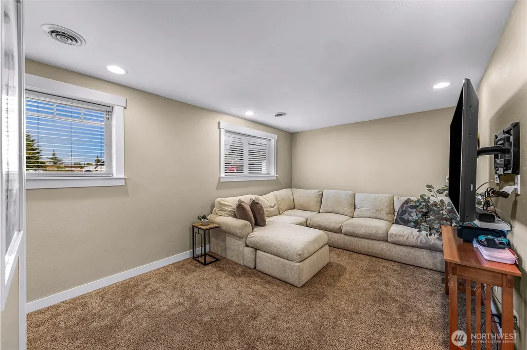 406 Cascade Way Lynden WA 98264