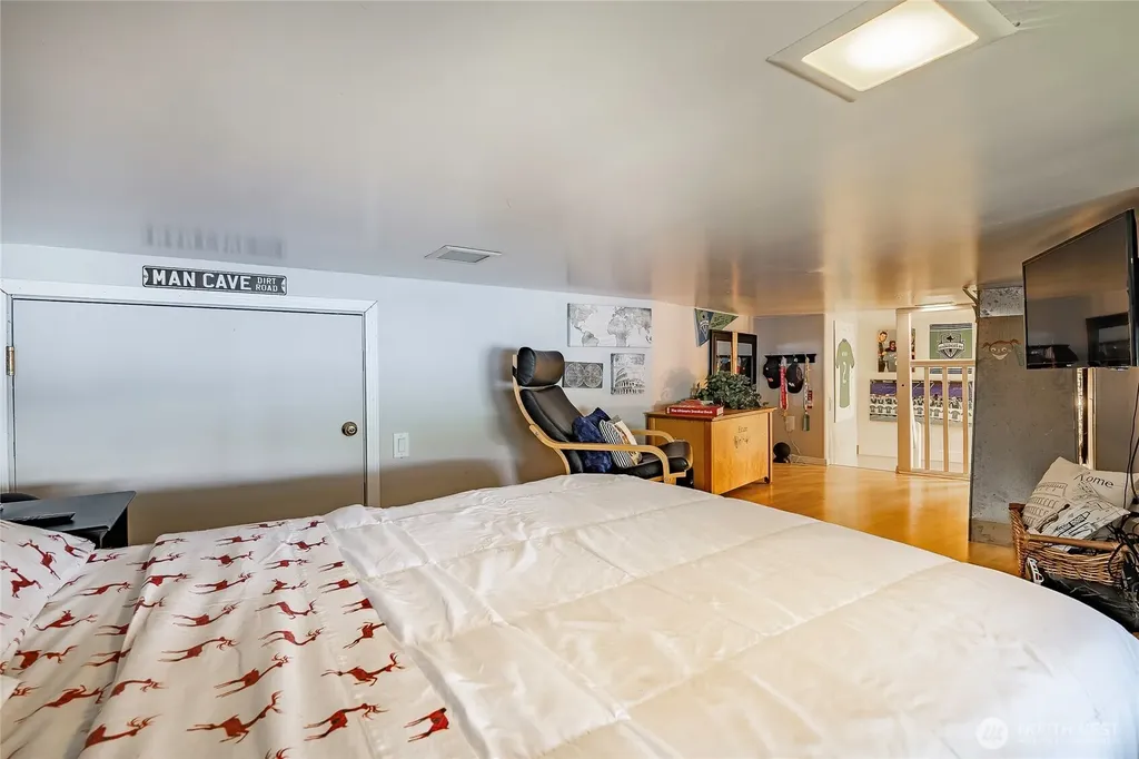 2460 Lake Whatcom Boulevard Bellingham WA 98229
