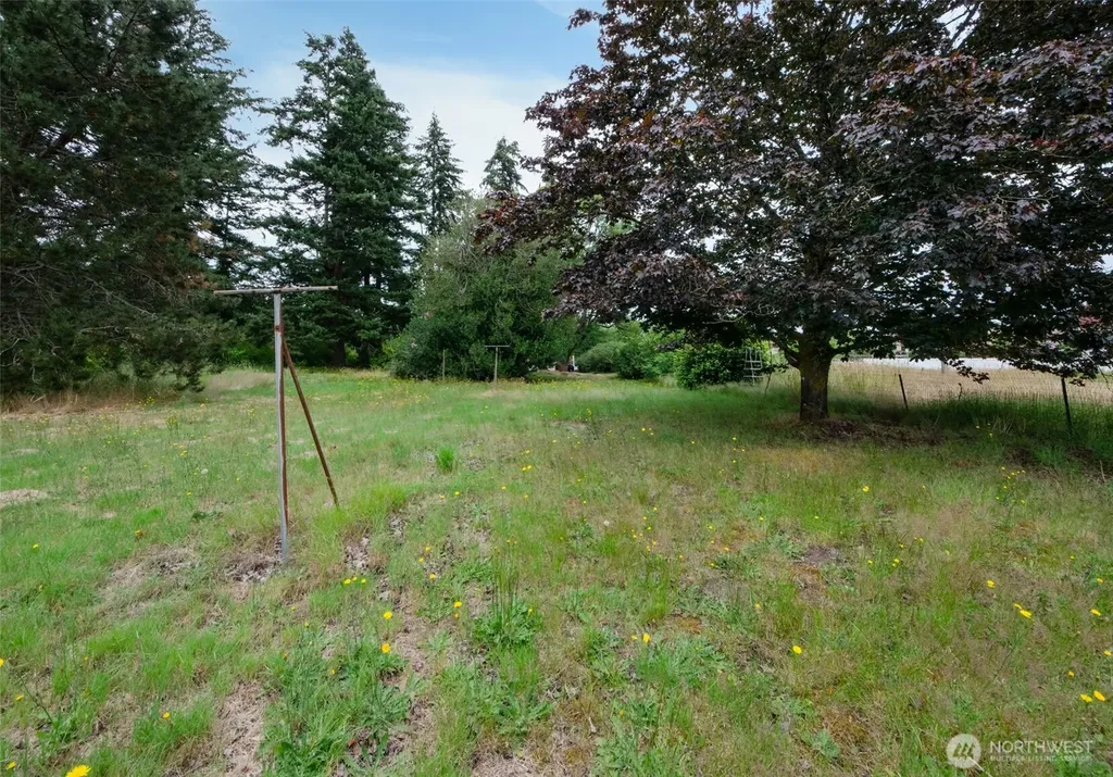 20327 Old Highway 99 SW Centralia WA 98531