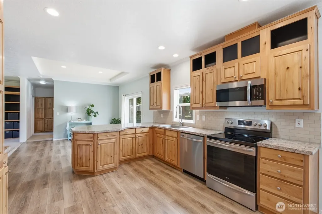 31 Community Lane Sequim WA 98382