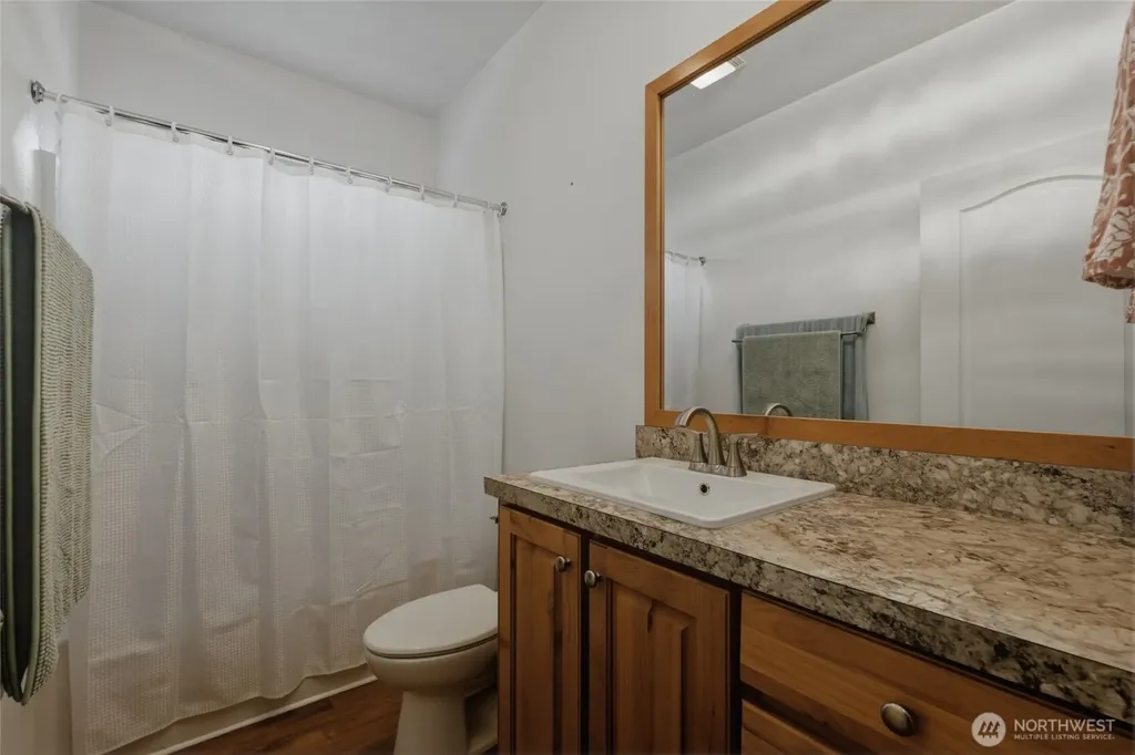 31 Community Lane Sequim WA 98382