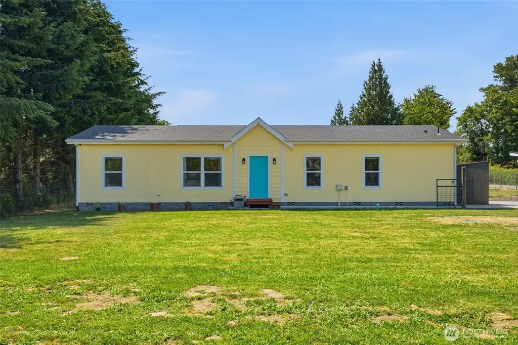 31 Community Lane Sequim WA 98382