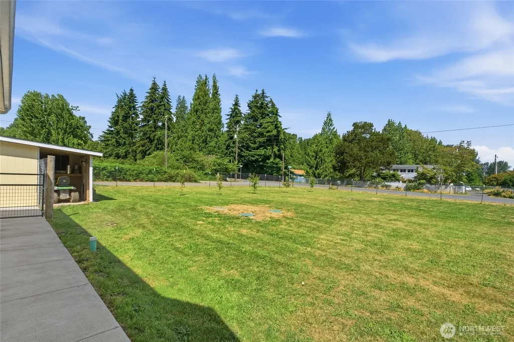 31 Community Lane Sequim WA 98382