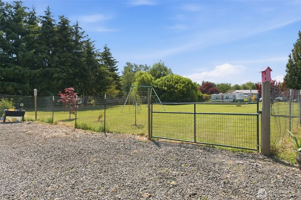 31 Community Lane Sequim WA 98382