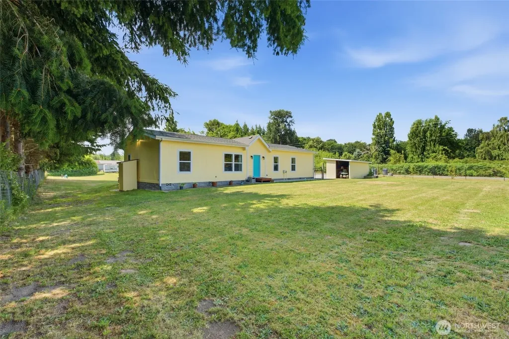 31 Community Lane Sequim WA 98382